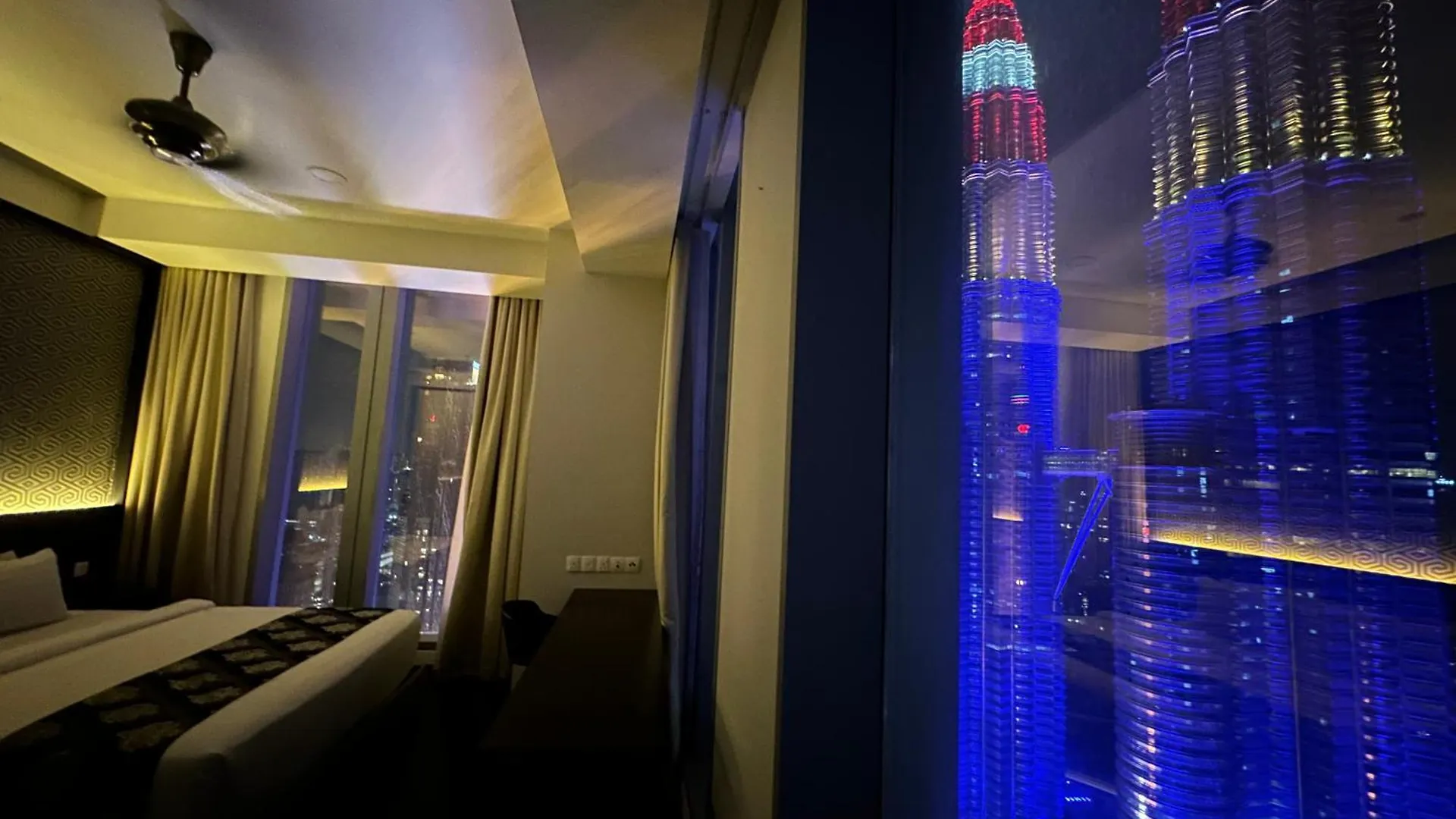 Tropicana The Residence Klcc By Sky World Kuala Lumpur 0*,