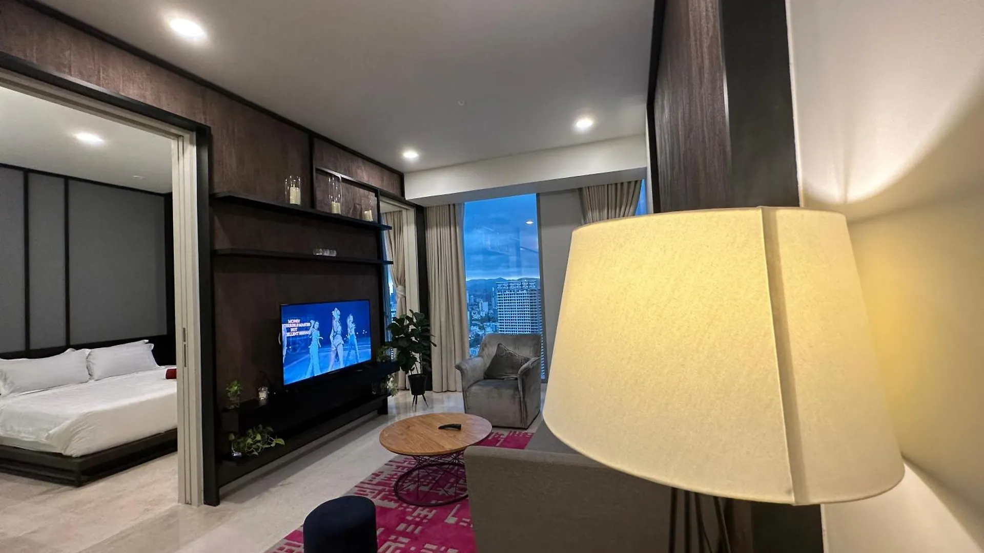 Tropicana The Residence Klcc By Sky World Kuala Lumpur