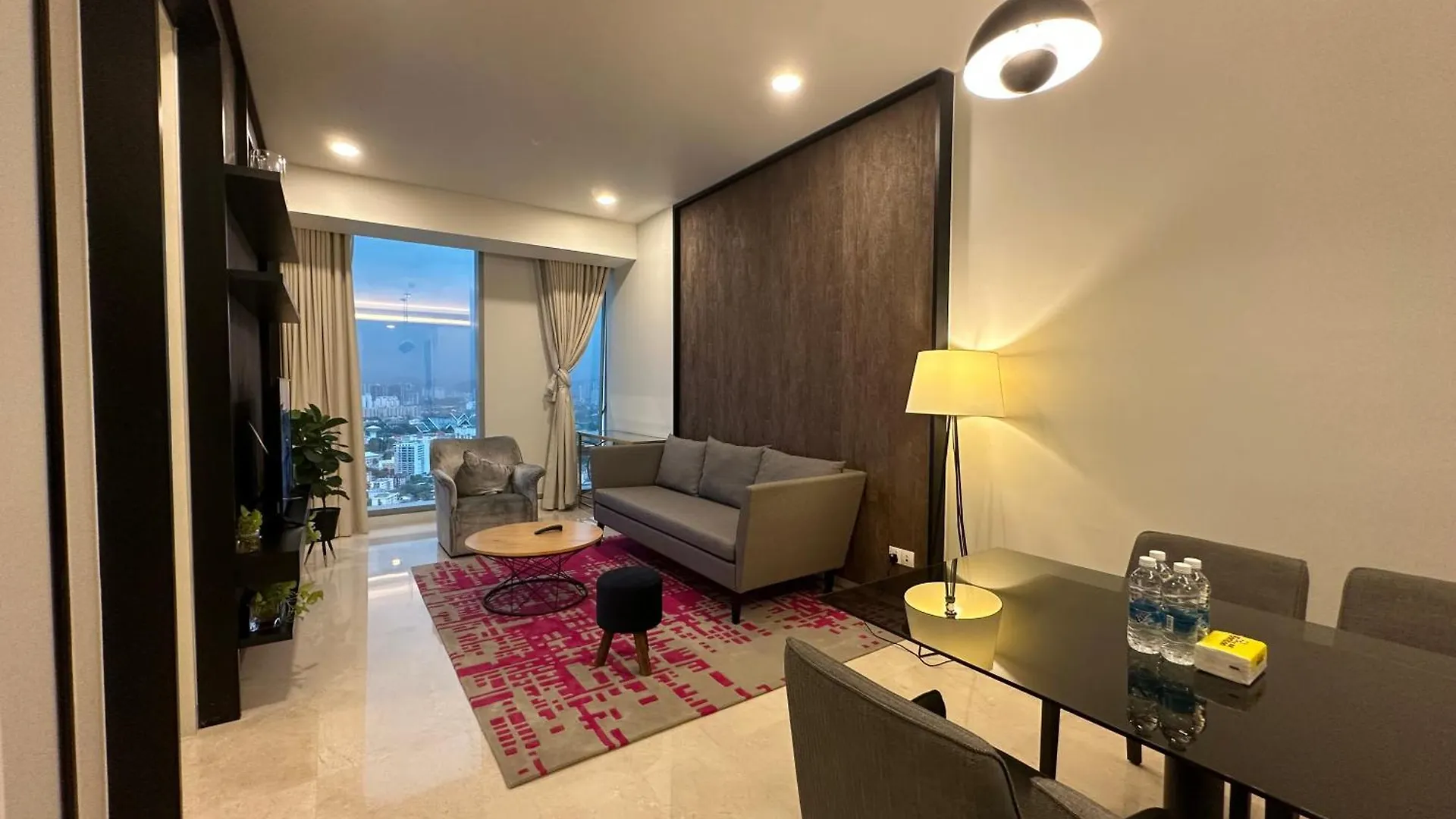 Tropicana The Residence Klcc By Sky World Kuala Lumpur 0*,