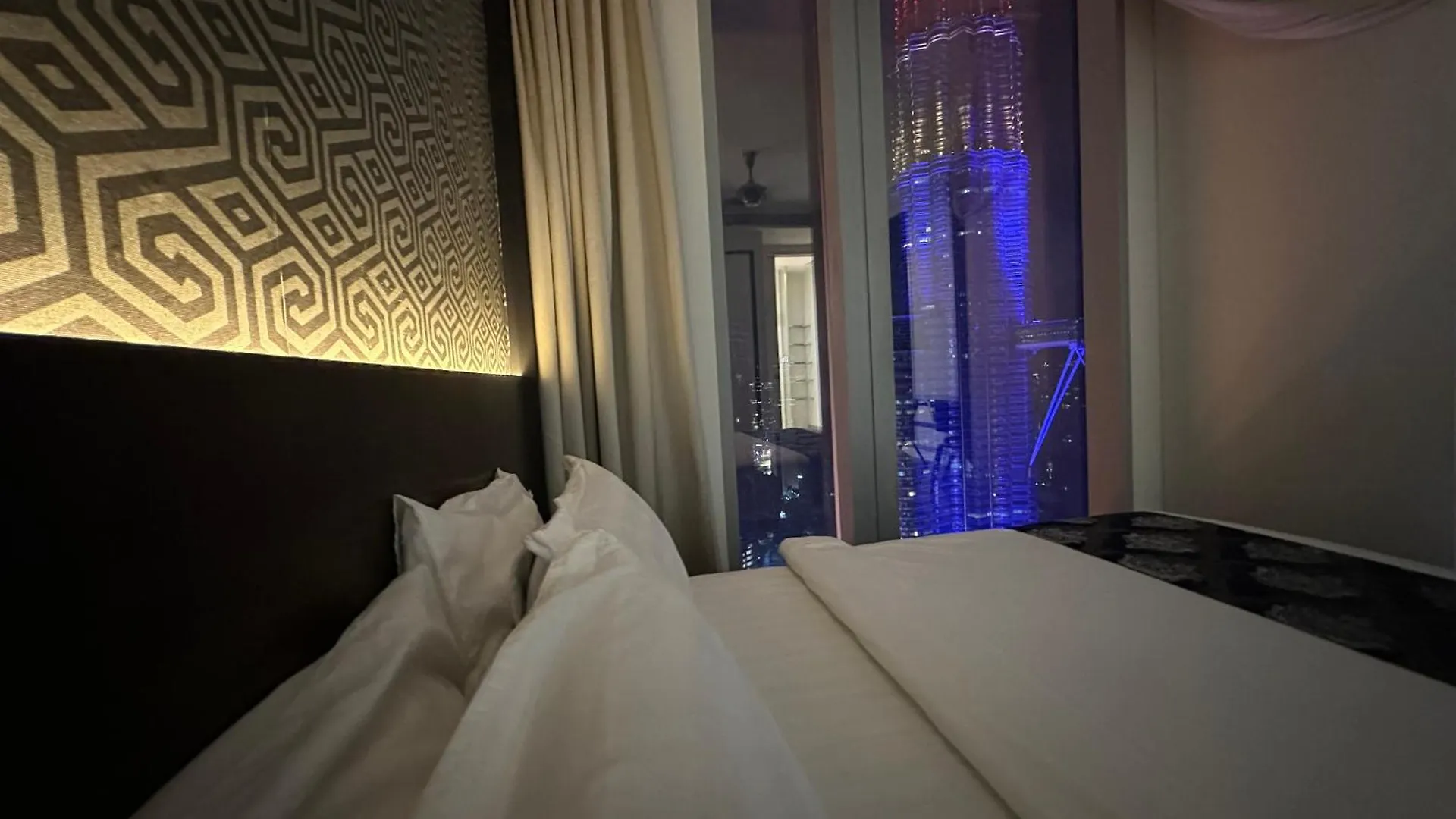 Apartment Tropicana The Residence Klcc By Sky World Kuala Lumpur