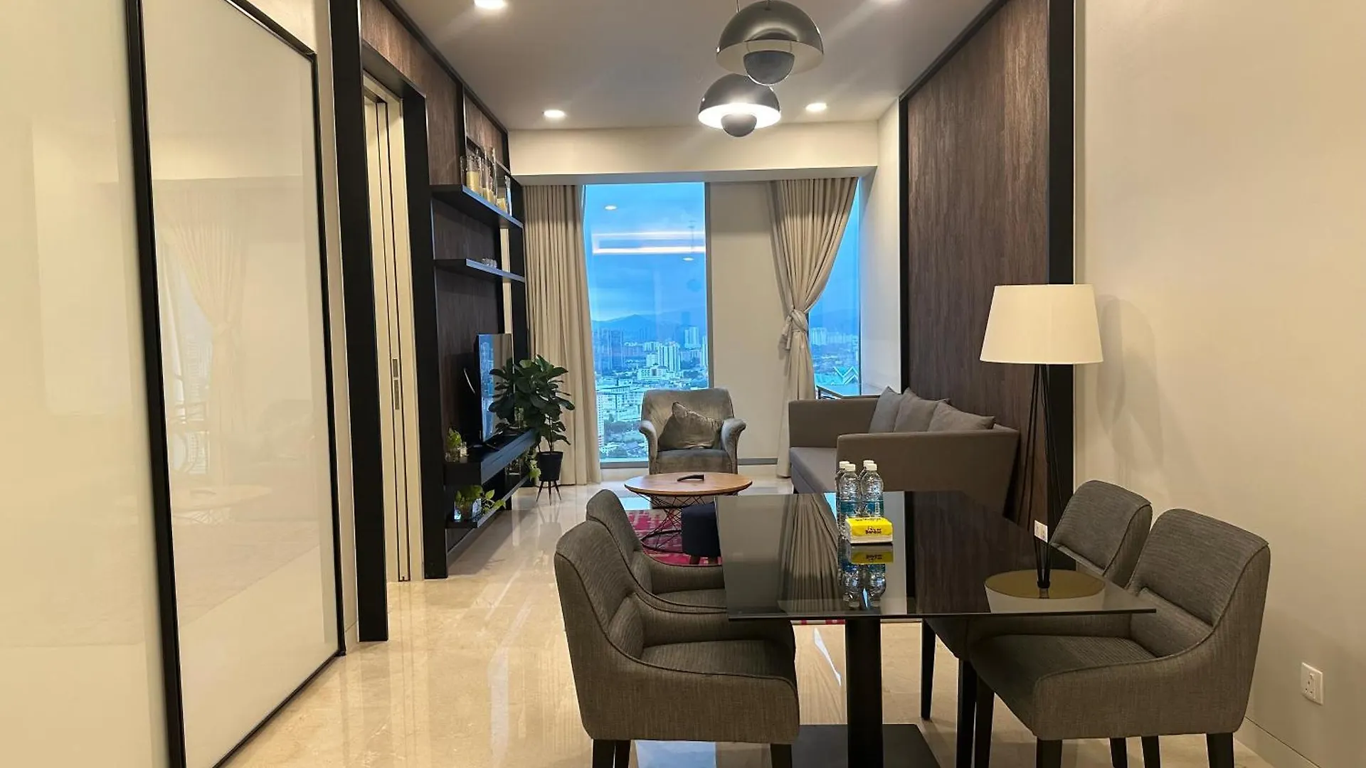 Apartment Tropicana The Residence Klcc By Sky World Kuala Lumpur